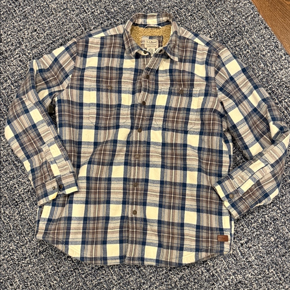 L.L. Bean Men's Large Brown and Cream Plaid Fleece Lined Shacket